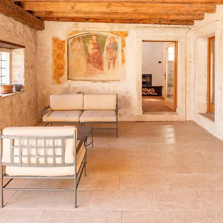 Casale Toscana * コステロマーノ