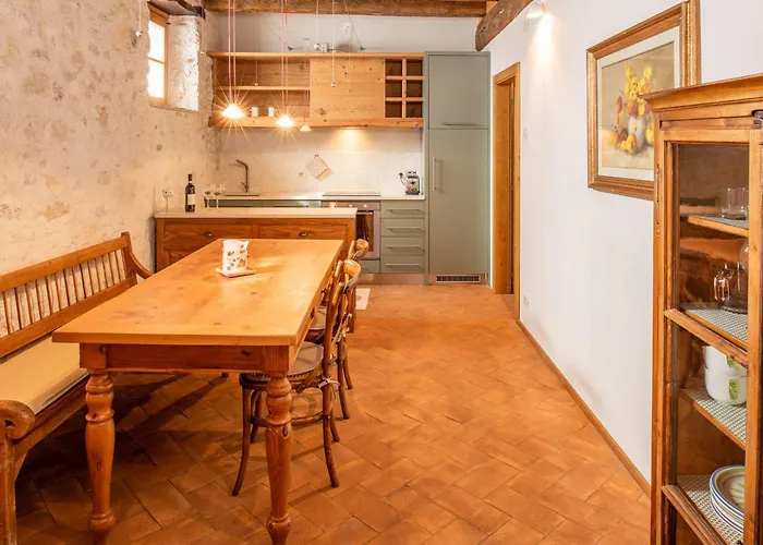 Casale Toscana * Costermano