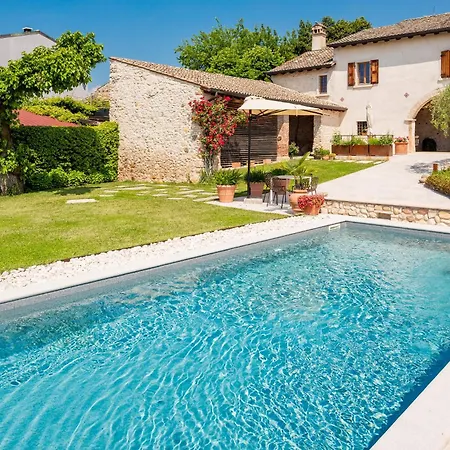 Casale Toscana * קוסטרמנו